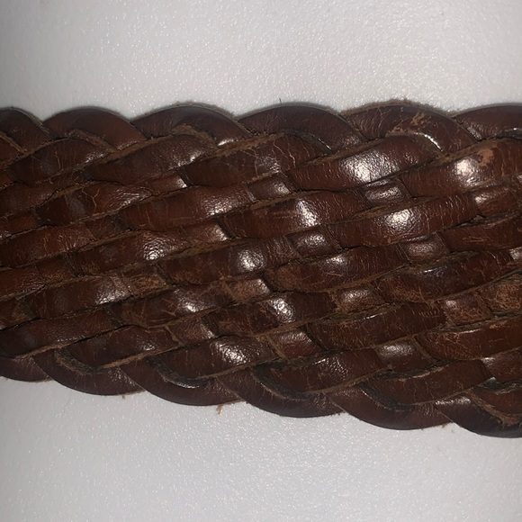 DKNY Epic hand-hammered brass monogramed buckle, Brown woven leather belt. P/S main image 9